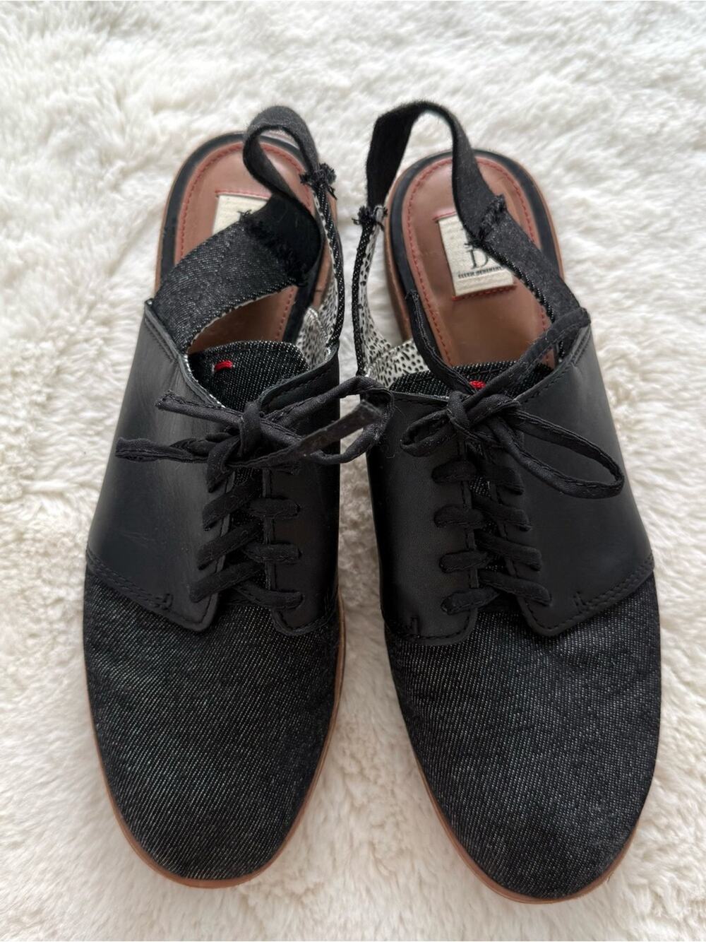 Ellen Degeneres women shoes size 9.5 US
